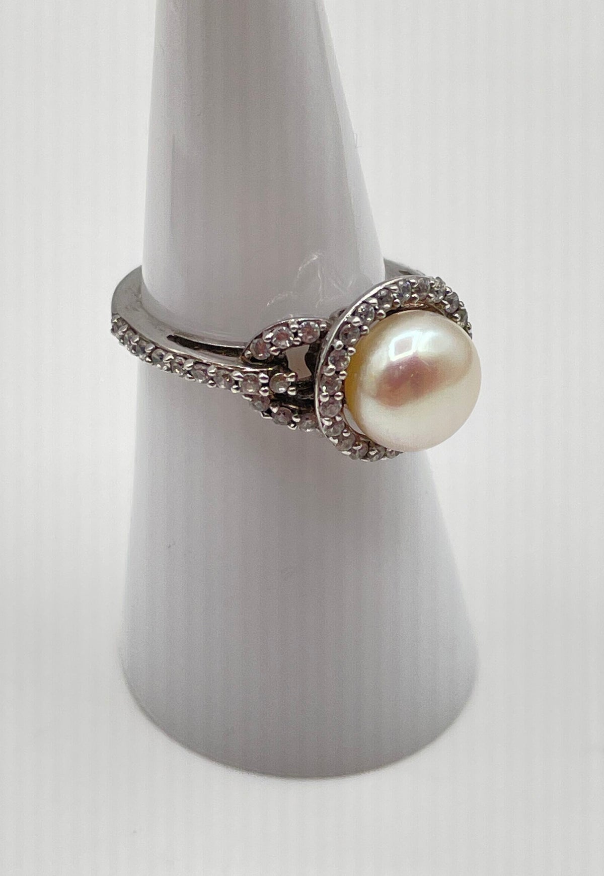 Delmar 925 Sterling Silver White Pearl CZ Halo Accent Ring 3.7g