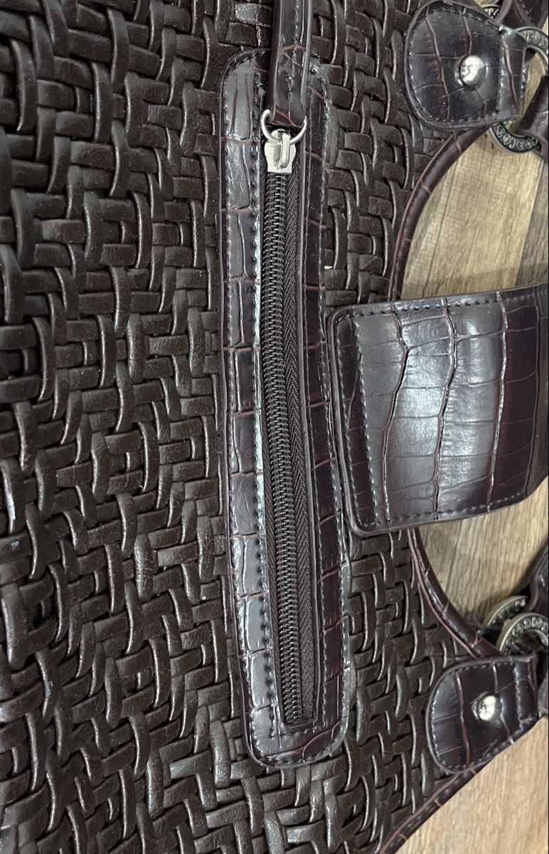 Coldwater Creek Brown Woven Leather Hobo Bag Croc Trim Silver Heart Medallion