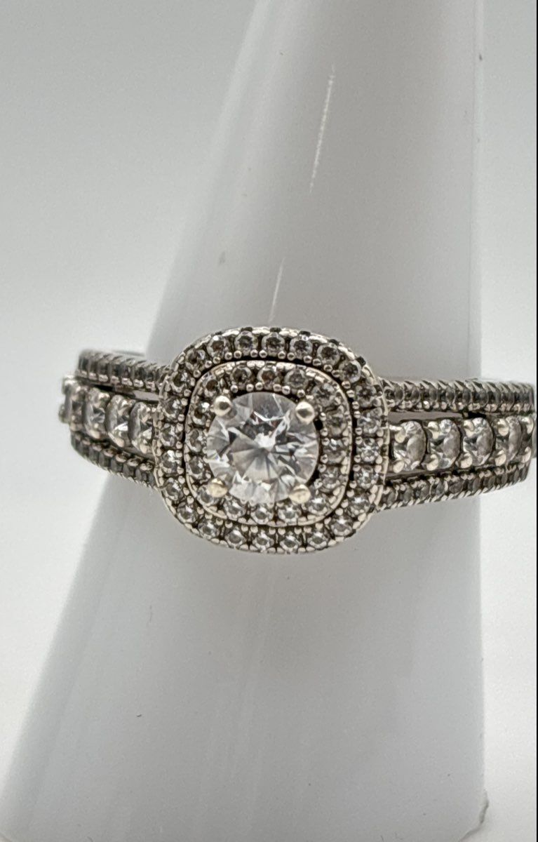 925 Sterling Silver Double Halo Round-Cut CZ Ring 4.9g