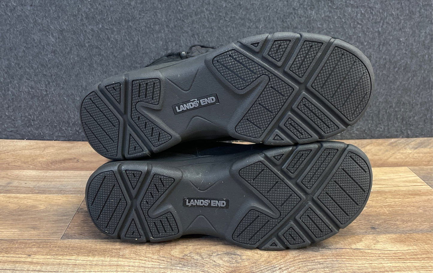 Land's End Women's Black Quilted Insulated Winter Boots Size 11 Wide NWT