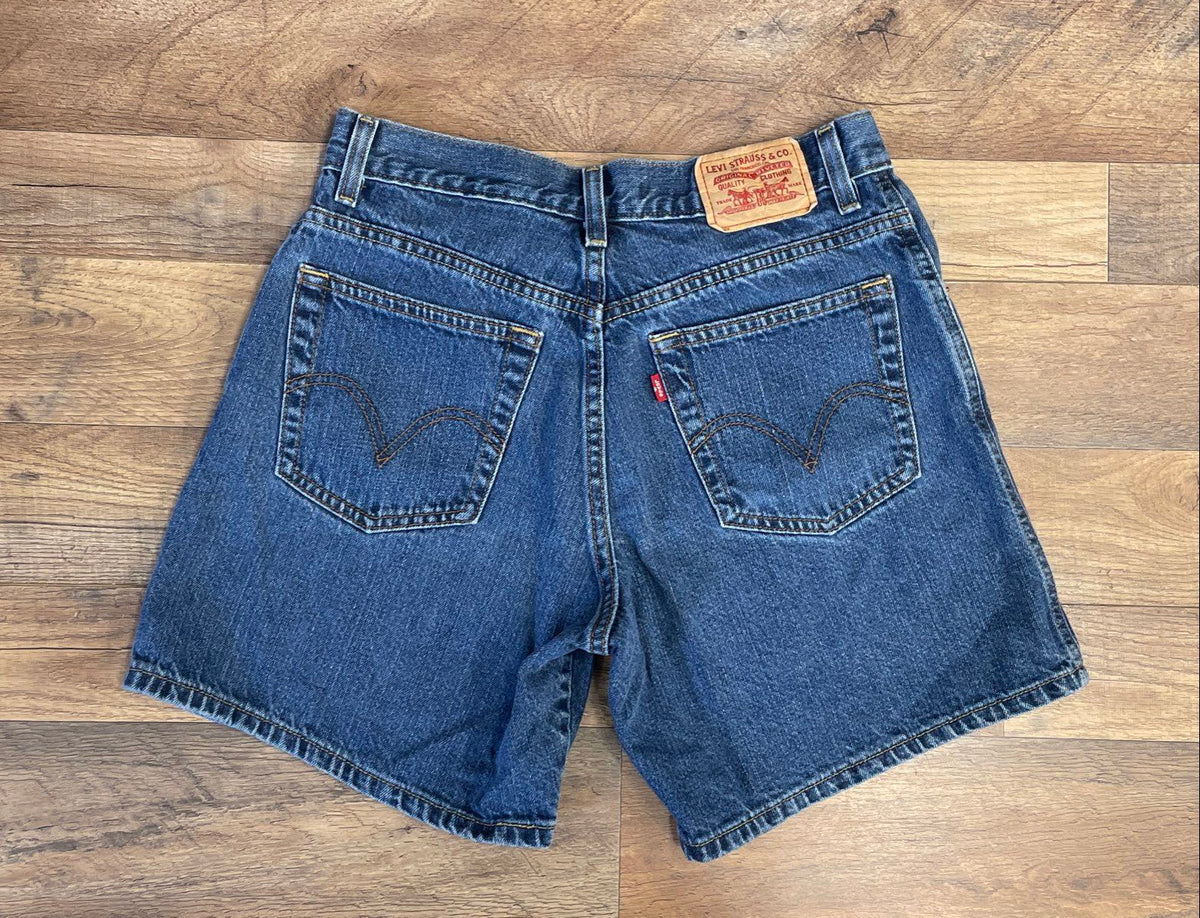 Levi's Women's 550 Relaxed Fit Denim Shorts High Rise Medium Wash Blue Size 10