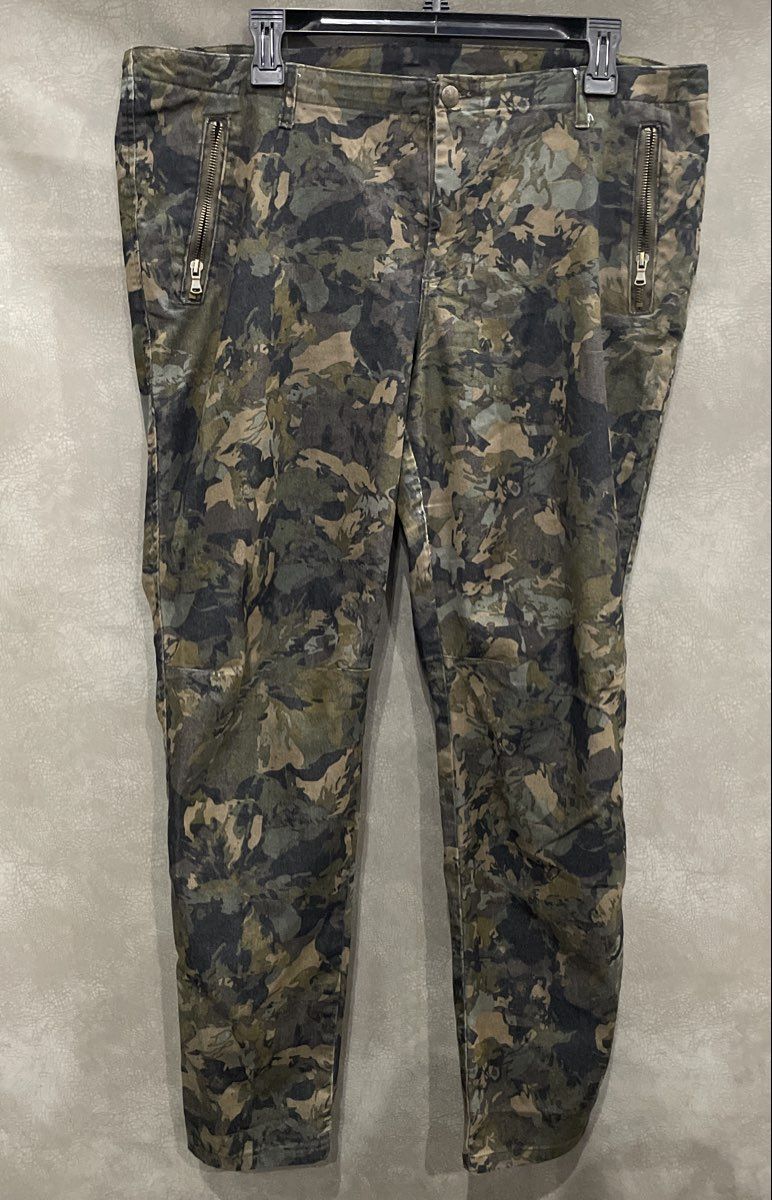 Miss Tina Women's Camo Green Camouflage Utility Pants Zipper Pockets Stretch