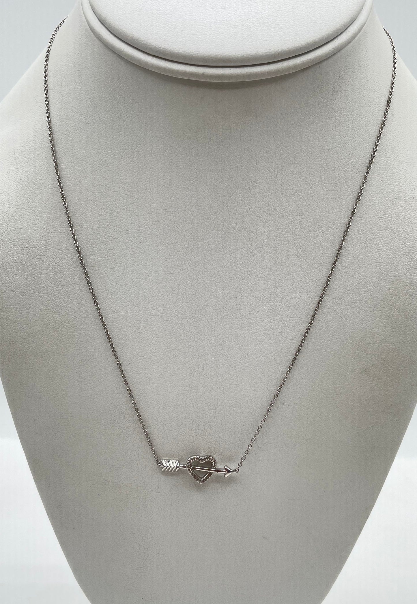 925 Sterling Silver Diamond Accent Heart & Arrow Pendant Necklace 2.5g