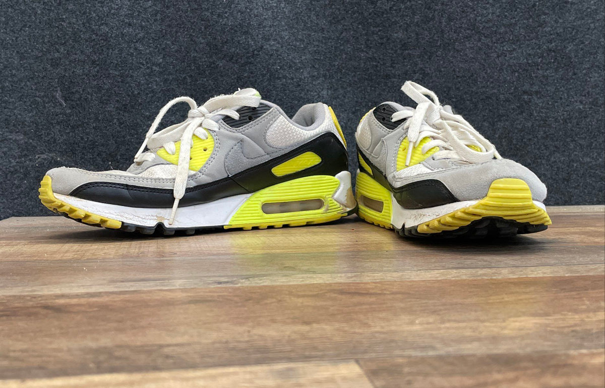 Nike Air Max 90 White Volt Wolf Grey Black CD0881-103 Size 9