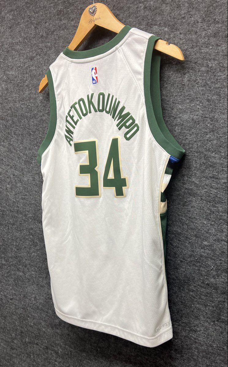 Nike Giannis Antetokounmpo Milwaukee Bucks #34 Association Jersey Boys L 14/16