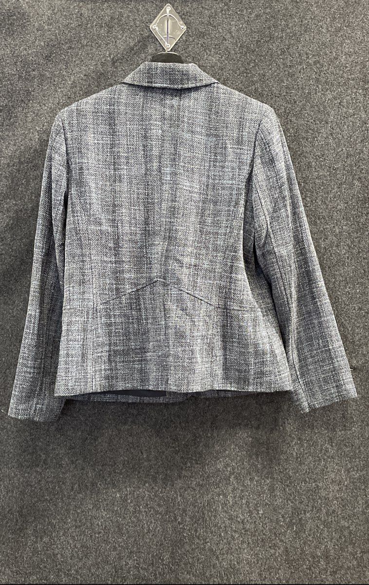 Karen Scott Women's Gray Textured 2-Piece Blazer and Trousers Suit Set Sz 10