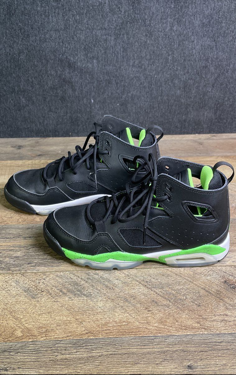 Nike Air Jordan Flight Club '91 Black Green Strike Youth Size 4.5Y