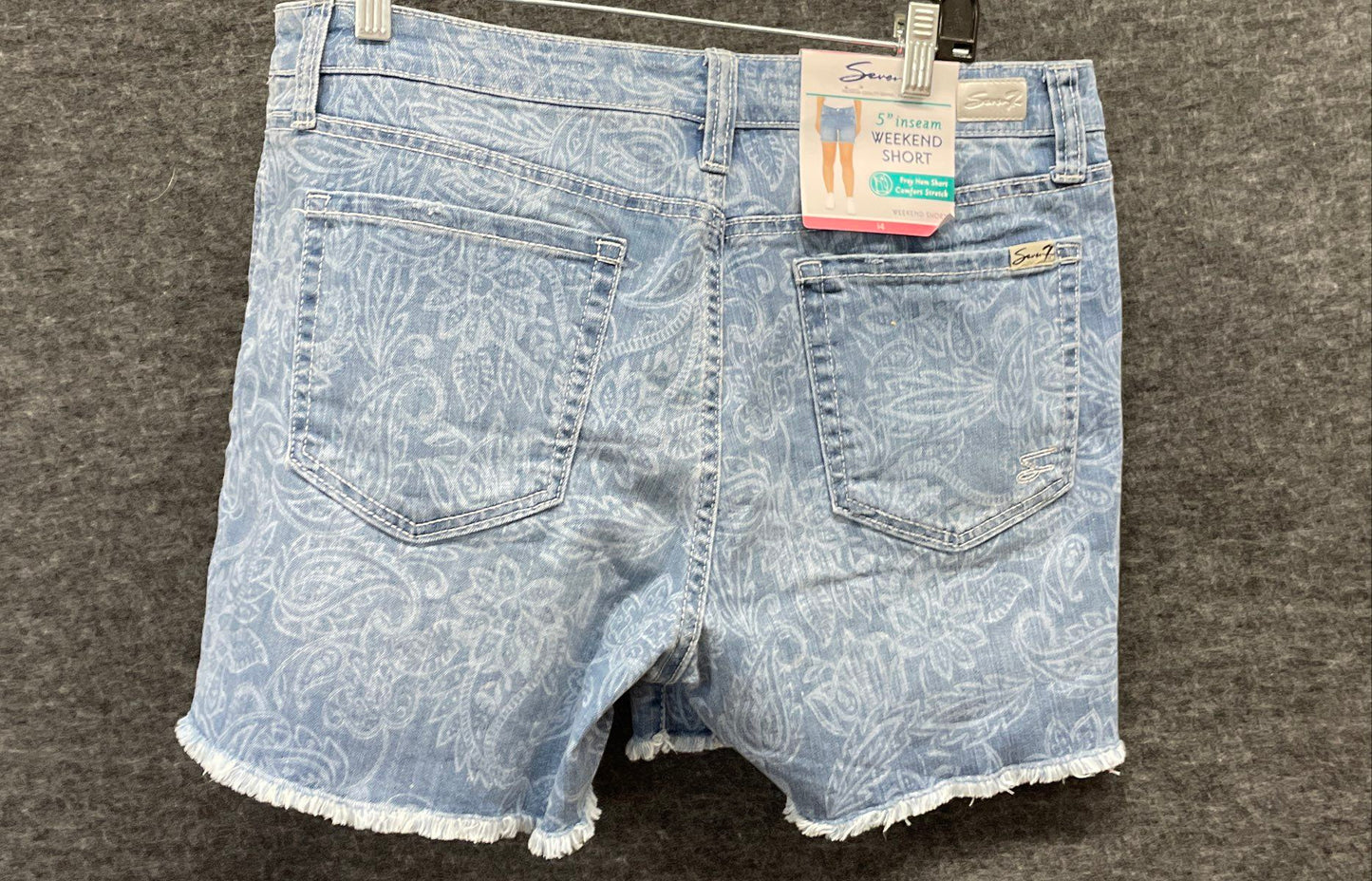 Seven7 Women's Blue Paisley Weekend Jean Shorts Fray Hem 5" Inseam NWT Sz 14