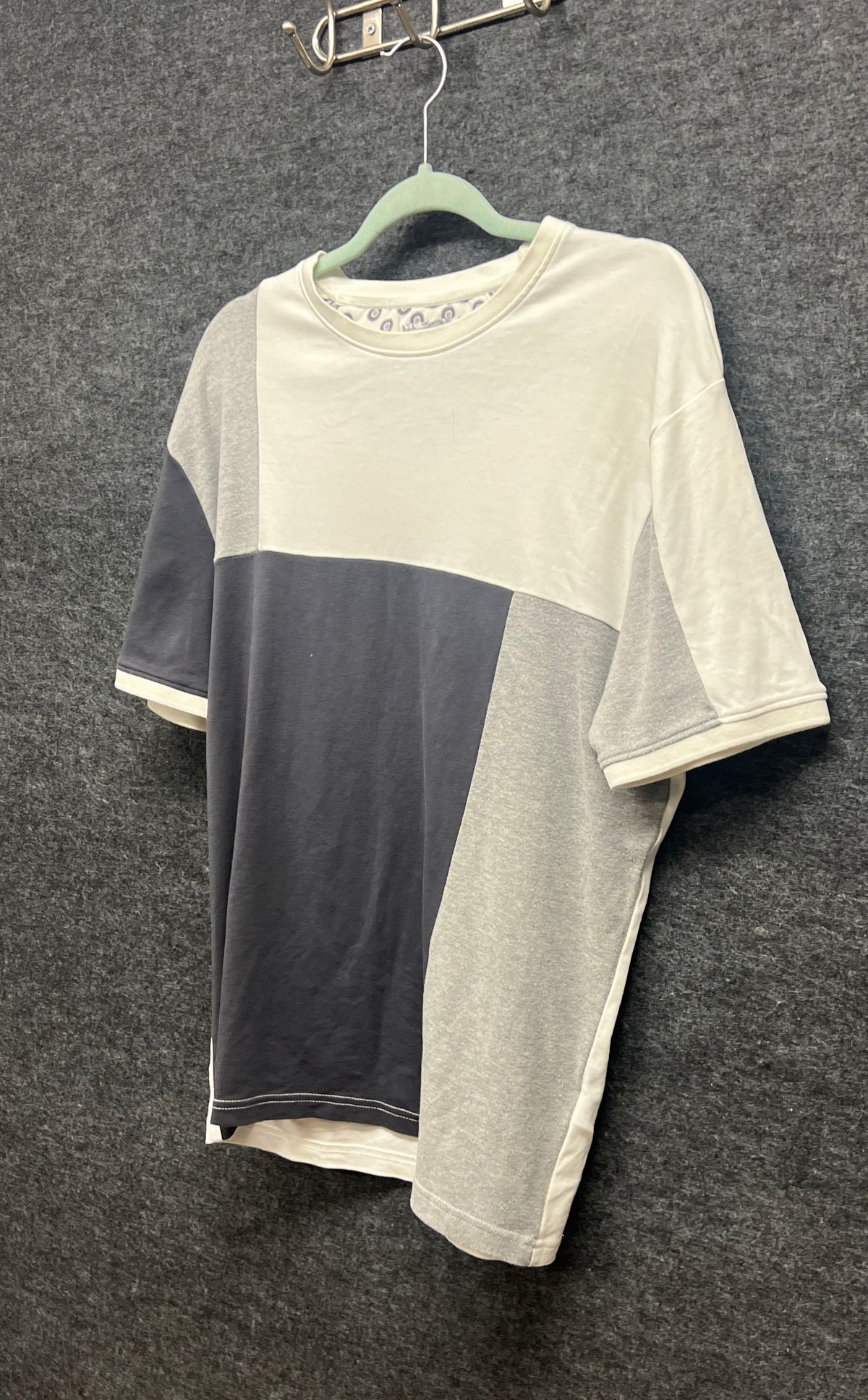 Denim & Flower Ricky Singh Men's White Gray Colorblock T-shirt Sz L