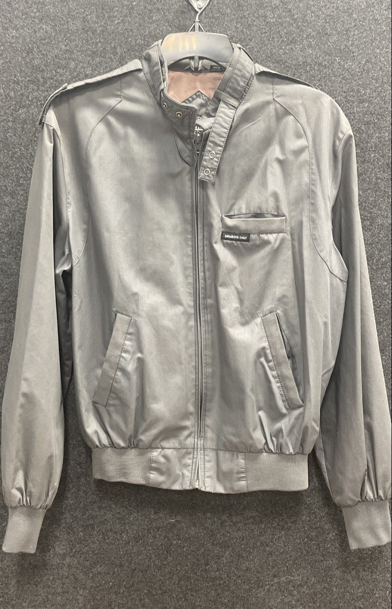 Vintage 80s Members Only Men's Gray Iconic Racer Jacket Epaulettes Sz 36