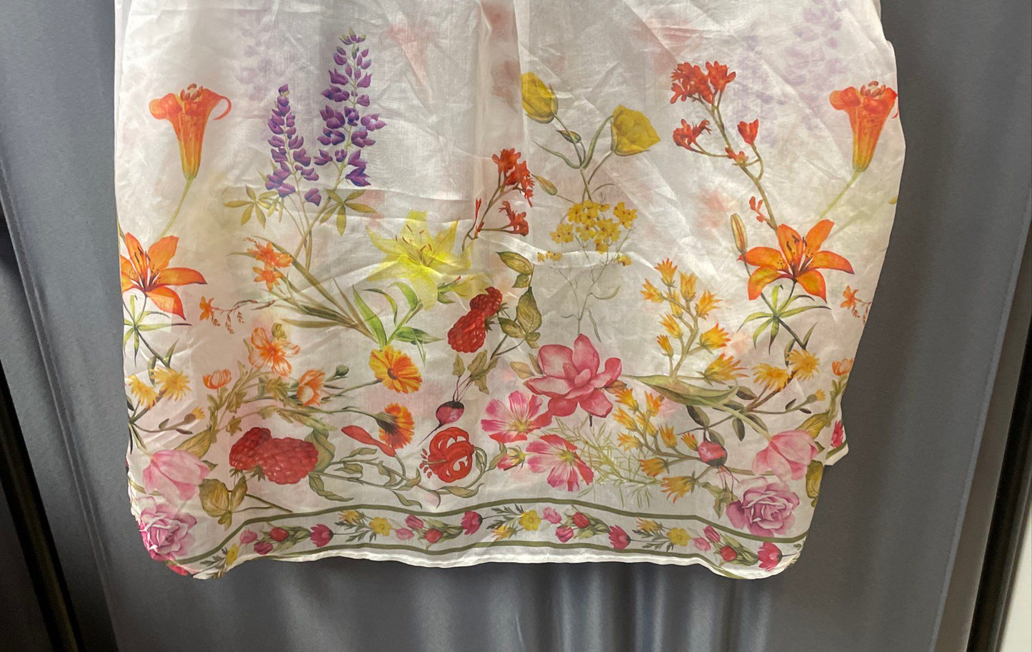 Bailey/44 Women's White Floral Lyocell Blend Button Down Shirt Blouse XL
