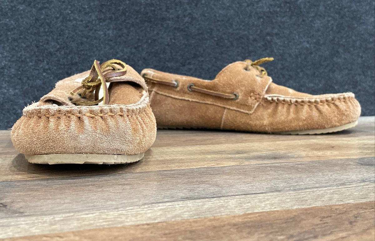 Clarks Brown Suede Faux Fur Lined Moccasin Slippers Women's Size 10W