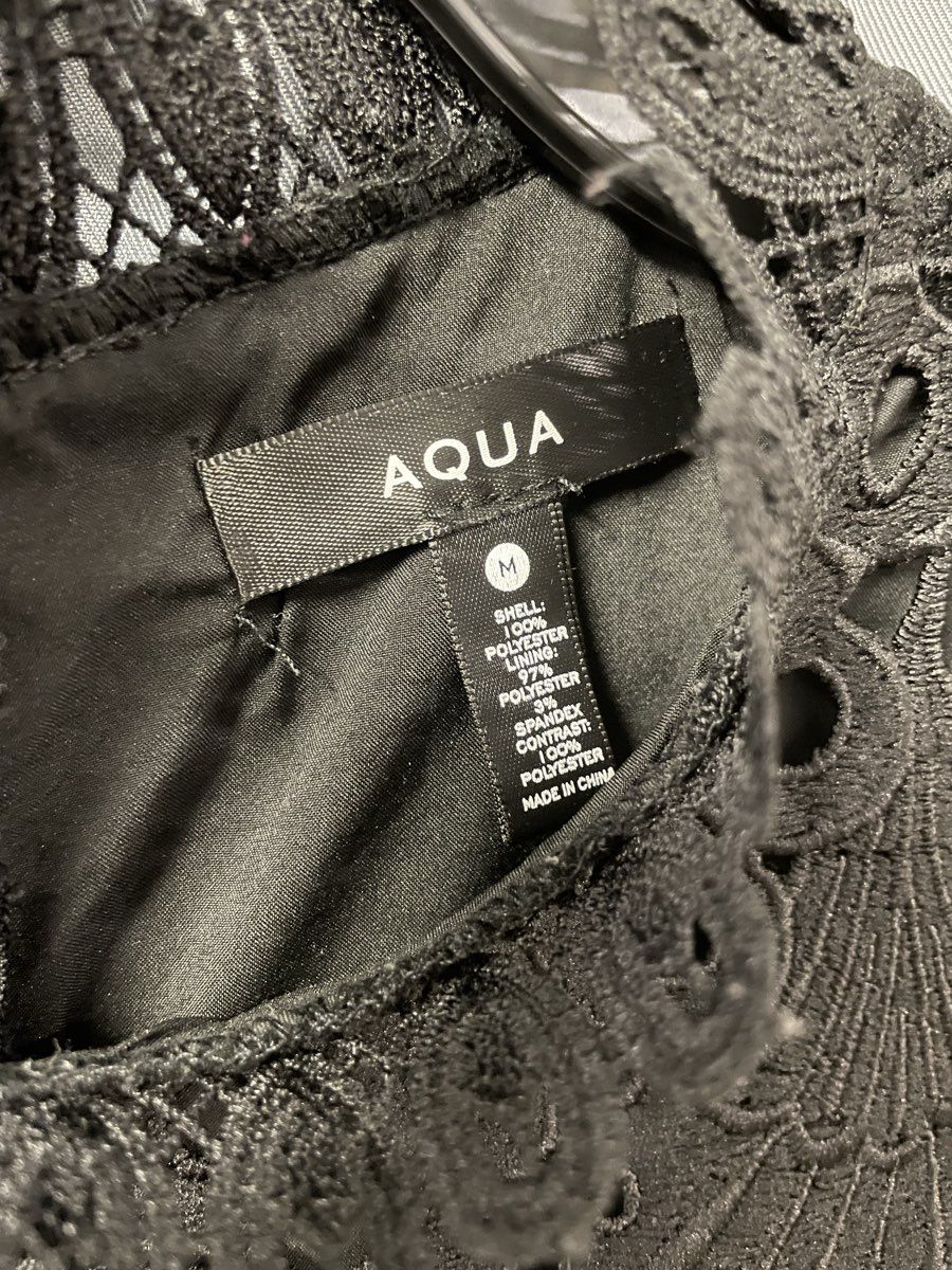 Aqua Women's Black Crochet Lace Mock Neck Ruffle Mini Flare Dress Sz M
