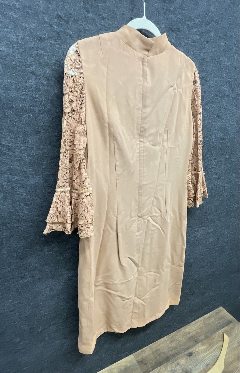 Vintage 70s Women's Tan Mock Neck Dress Floral Lace Sleeves Ruffle Cuffs