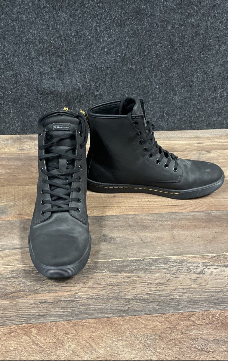 Dr. Martens Sheridan Black Canvas 7-Eyelet Sneaker Boots Women's Size 8
