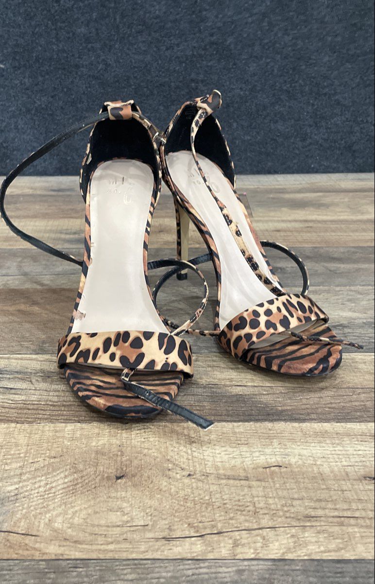 Mix No. 6 Zaydia Cheetah Print Ankle Strap Stiletto Heels Size 8.5