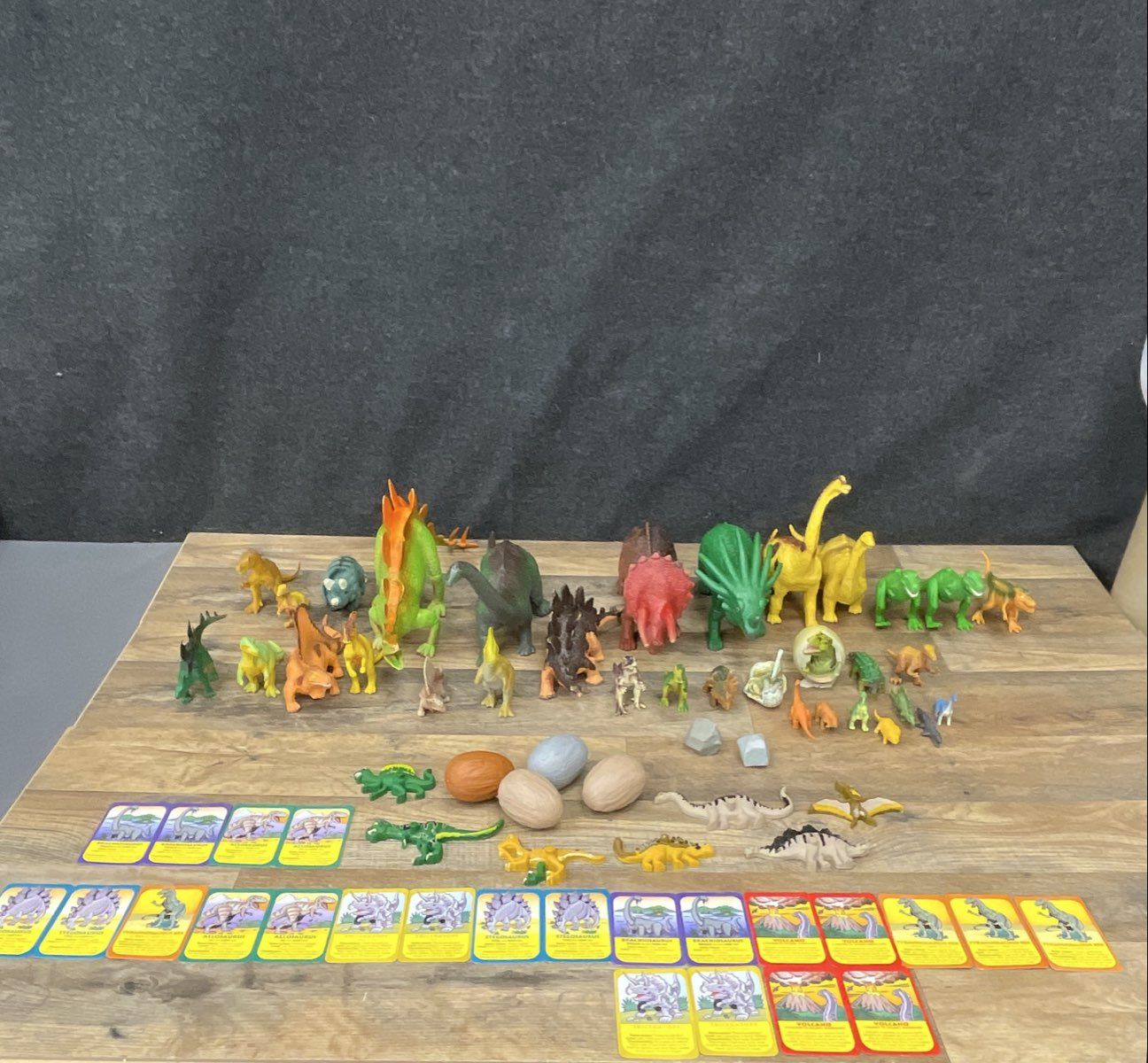 Large Lot Plastic Dinosaur Figures Toys & Cards Mixed Vintage Collection
