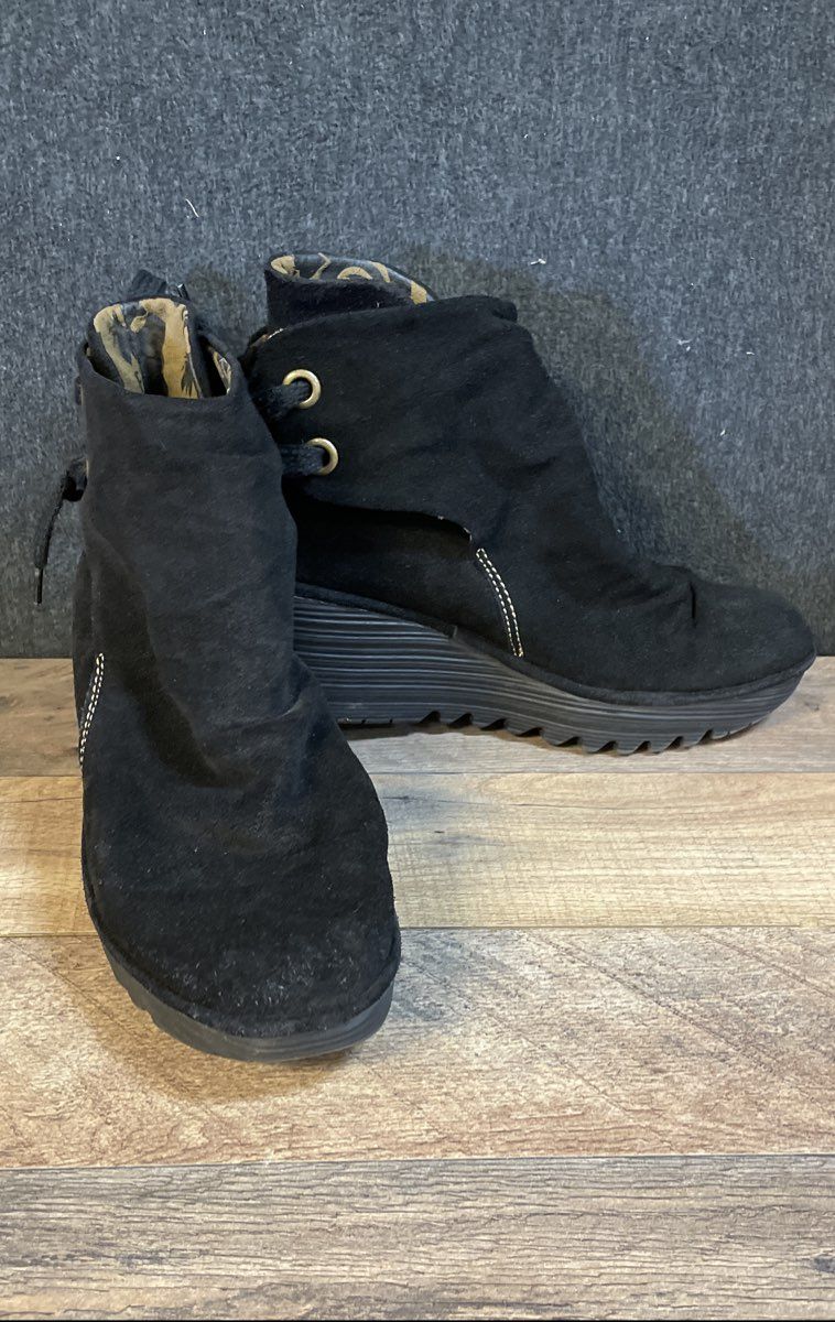 Fly London Yip Black Suede Wedge Ankle Boots Size 39