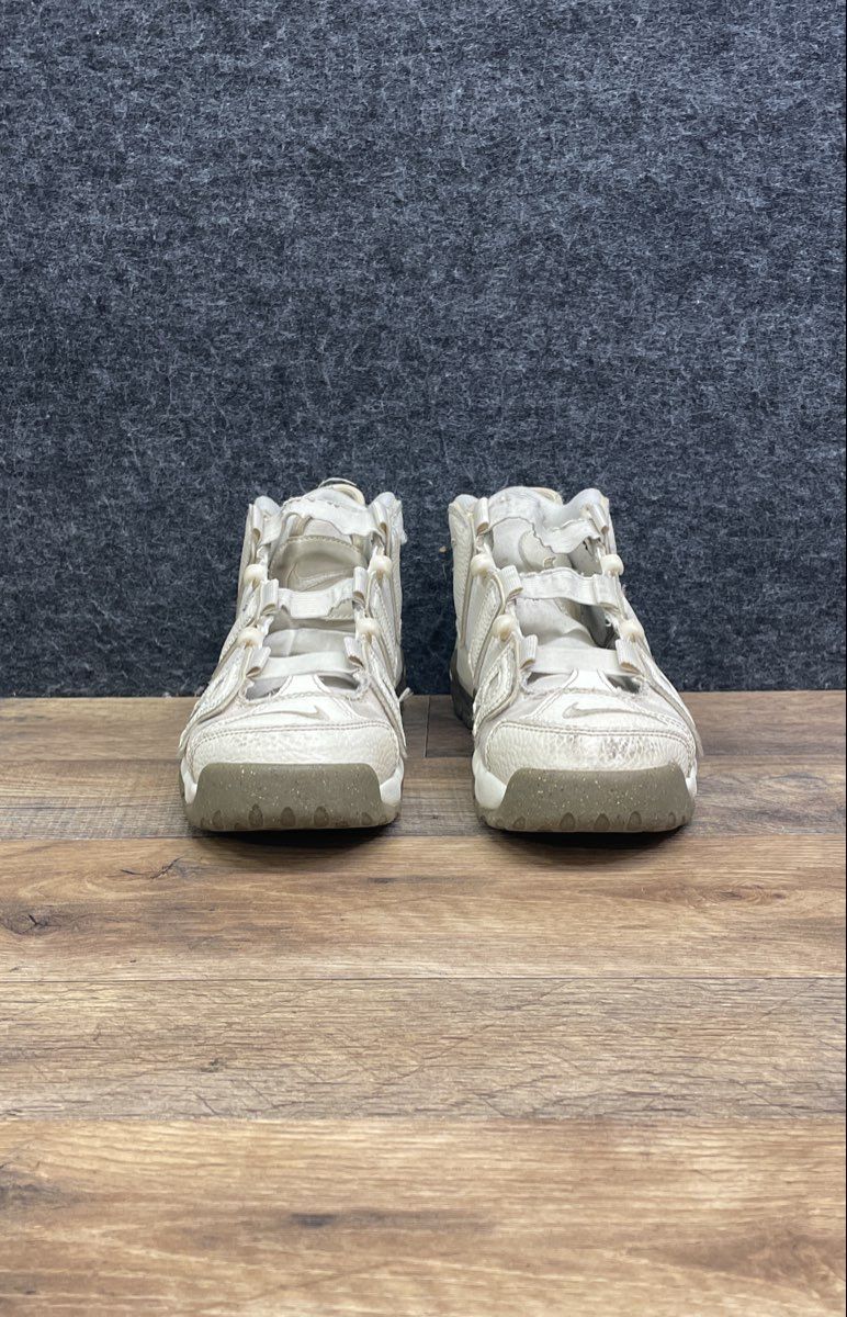Nike Air More Uptempo Coconut Milk Sanddrift Team Gold Youth Size 4.5Y