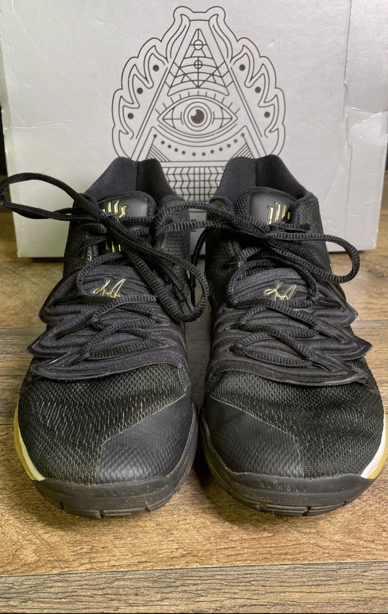 Nike Kyrie 5 Black Metallic Gold Basketball Shoes Youth Size 5Y