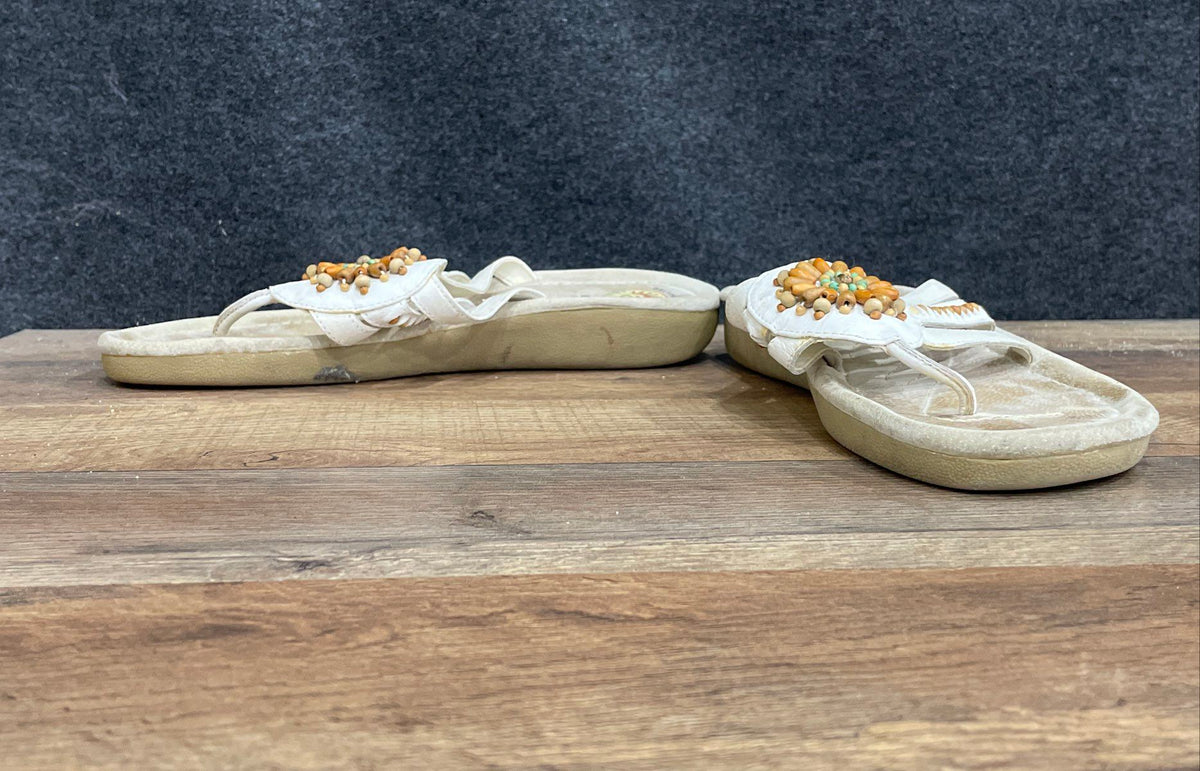 Earth Spirit Cottonwood White Beaded Leather Thong Sandals Women's Size 9.5