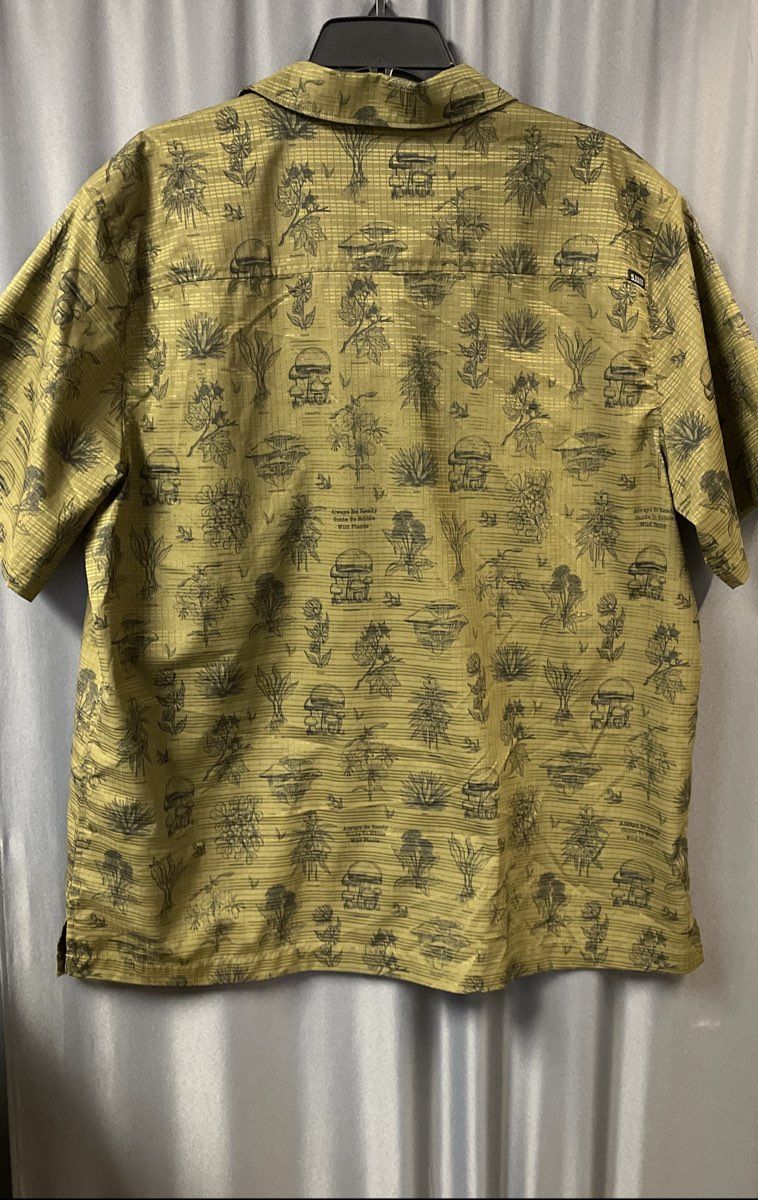 5.11 Tactical Men's Green Edible Wild Plants Mushroom Button Up Shirt Sz XL