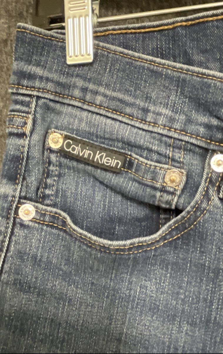 Calvin Klein Men's Slim Taper Medium Wash Blue Denim Jeans Sz 32x30