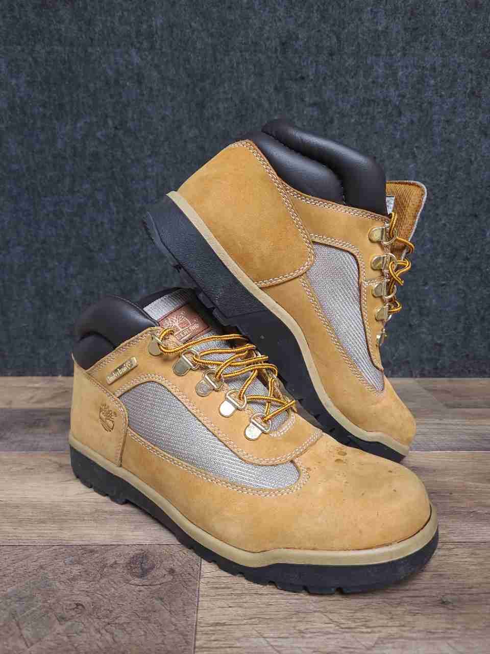 Timberland 15945 Mid Field Boots Wheat Grey Mesh Size 6.5 Boys Women's 8