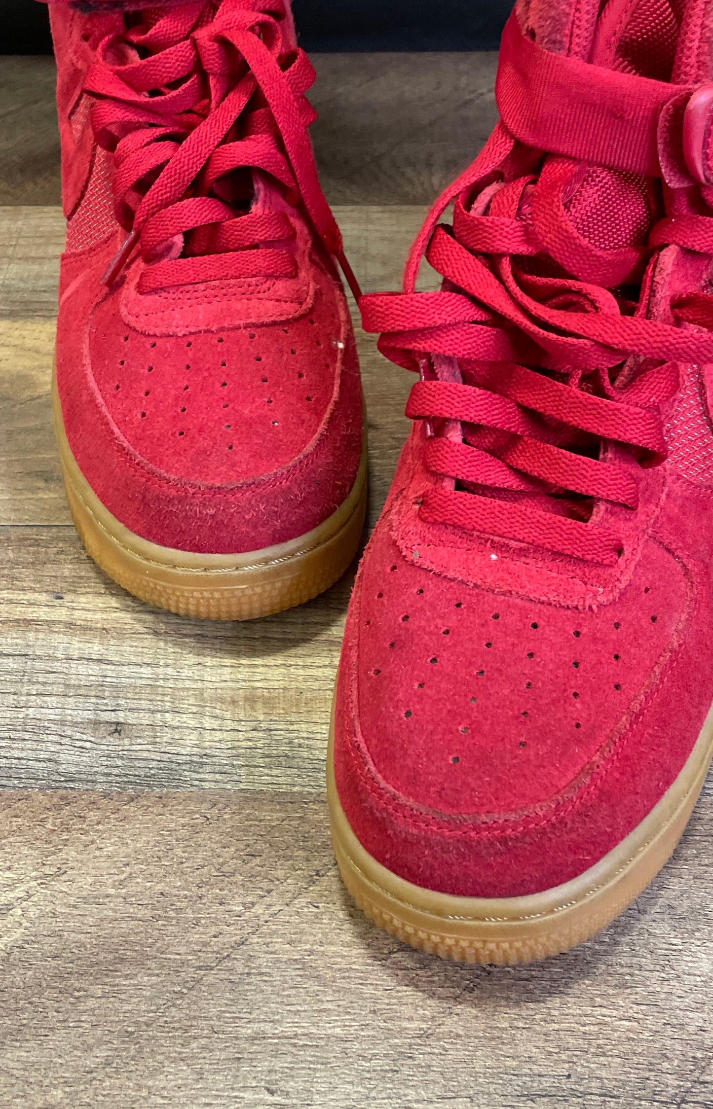 Nike Air Force 1 High '07 LV8 Gym Red Gum Suede Sneakers Size 8