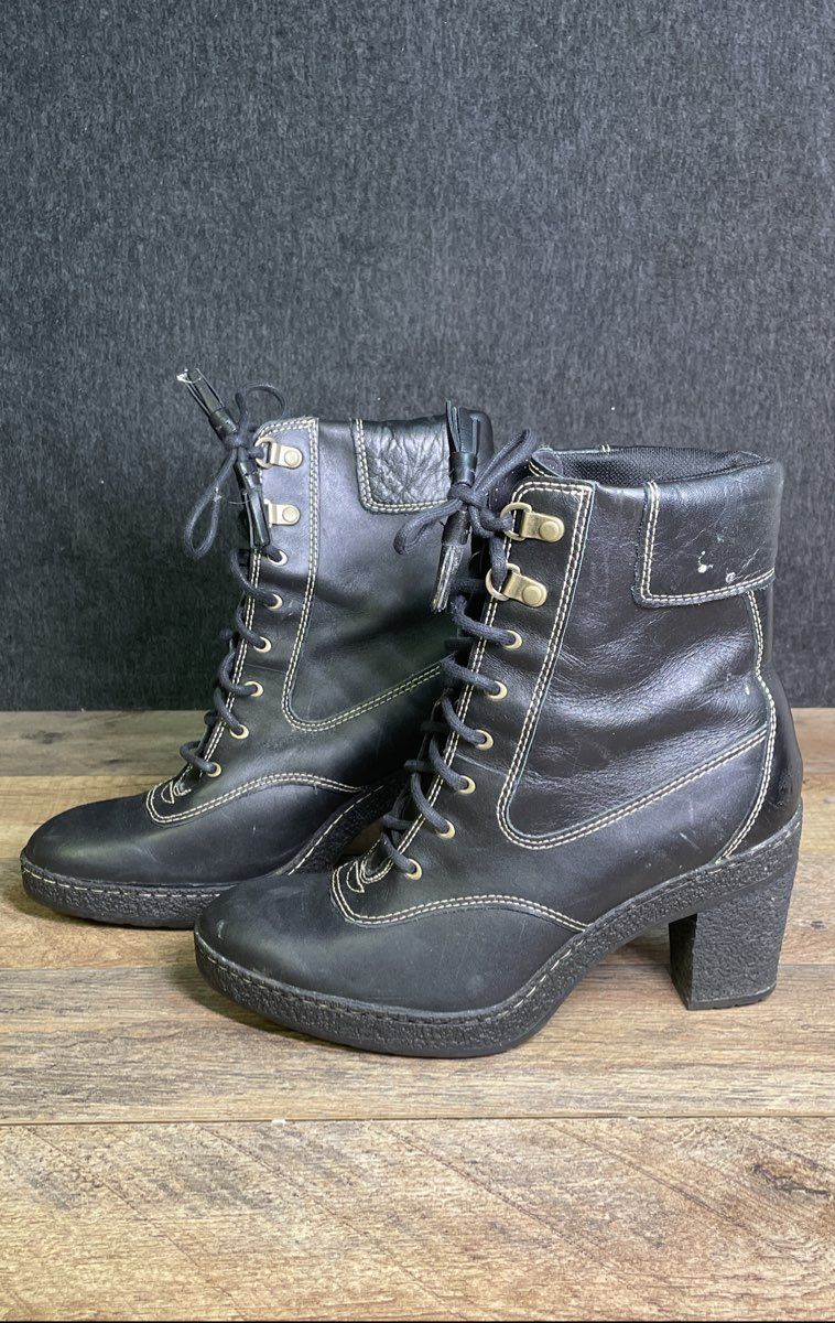 Timberland 63647 Black Leather Block Heel Lace Up Boots Women's Size 7M