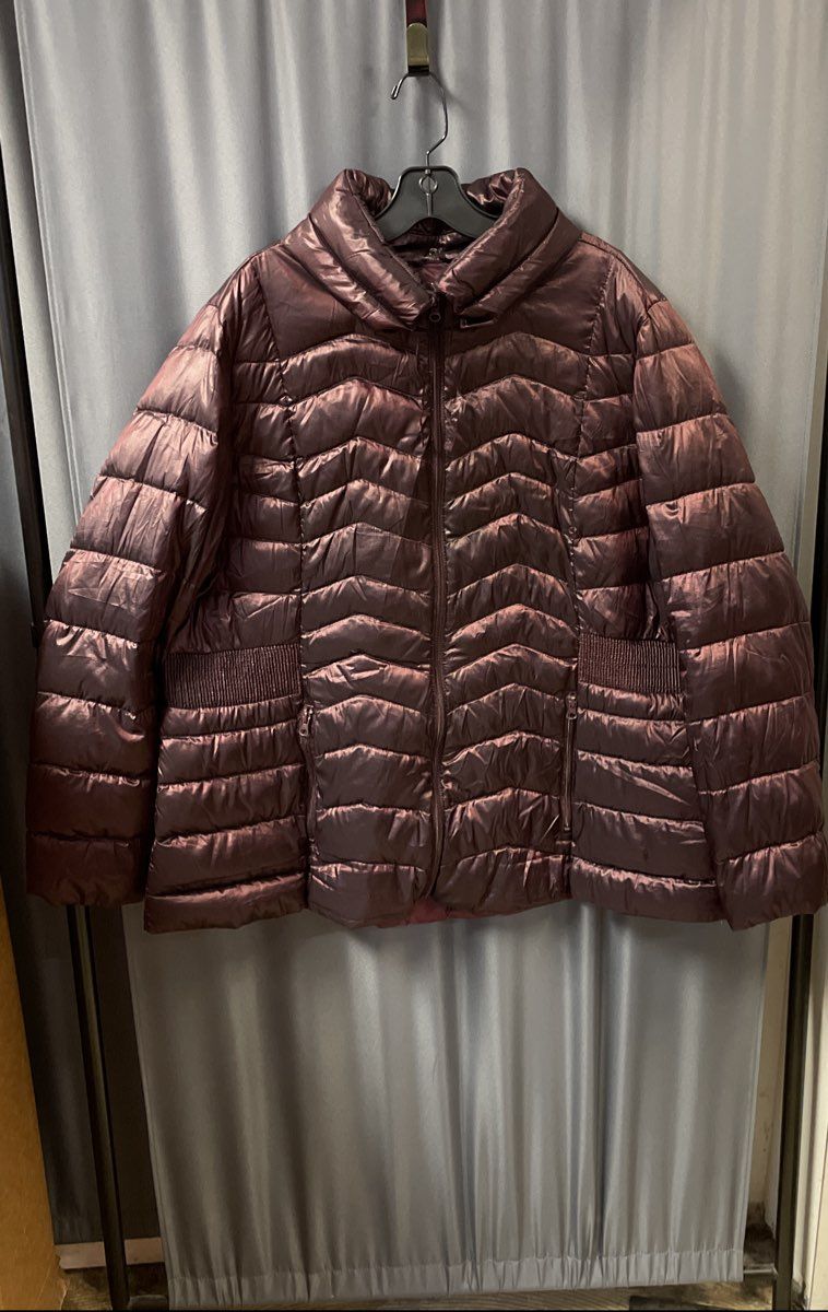 A.N.A. Women's Packable Down Coat Burgundy Chevron Quilted Size 3X