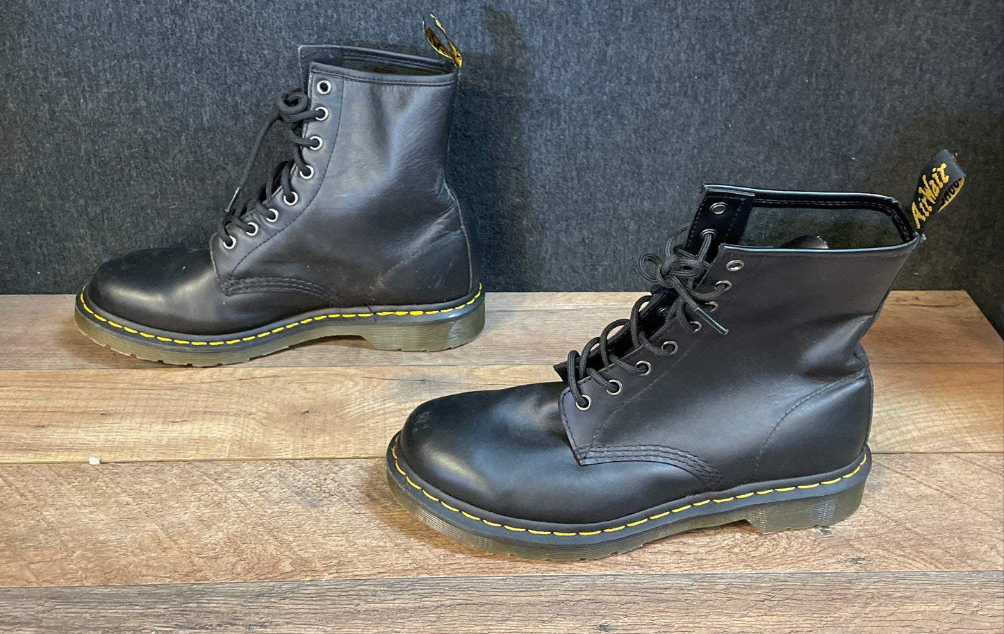 Dr. Martens 1460W Black Smooth Leather 8-Eye Lace Up Boots Women's Size 10
