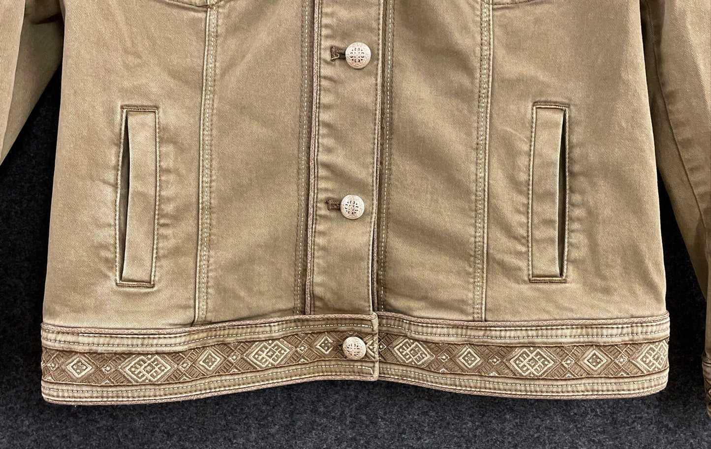 White House Black Market Women's Olive Embroidered Button Utility Jacket Sz 8