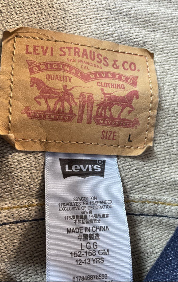 Levi's Boys Blue Distressed Denim Trucker Jacket Size L Large 12-13 Yrs