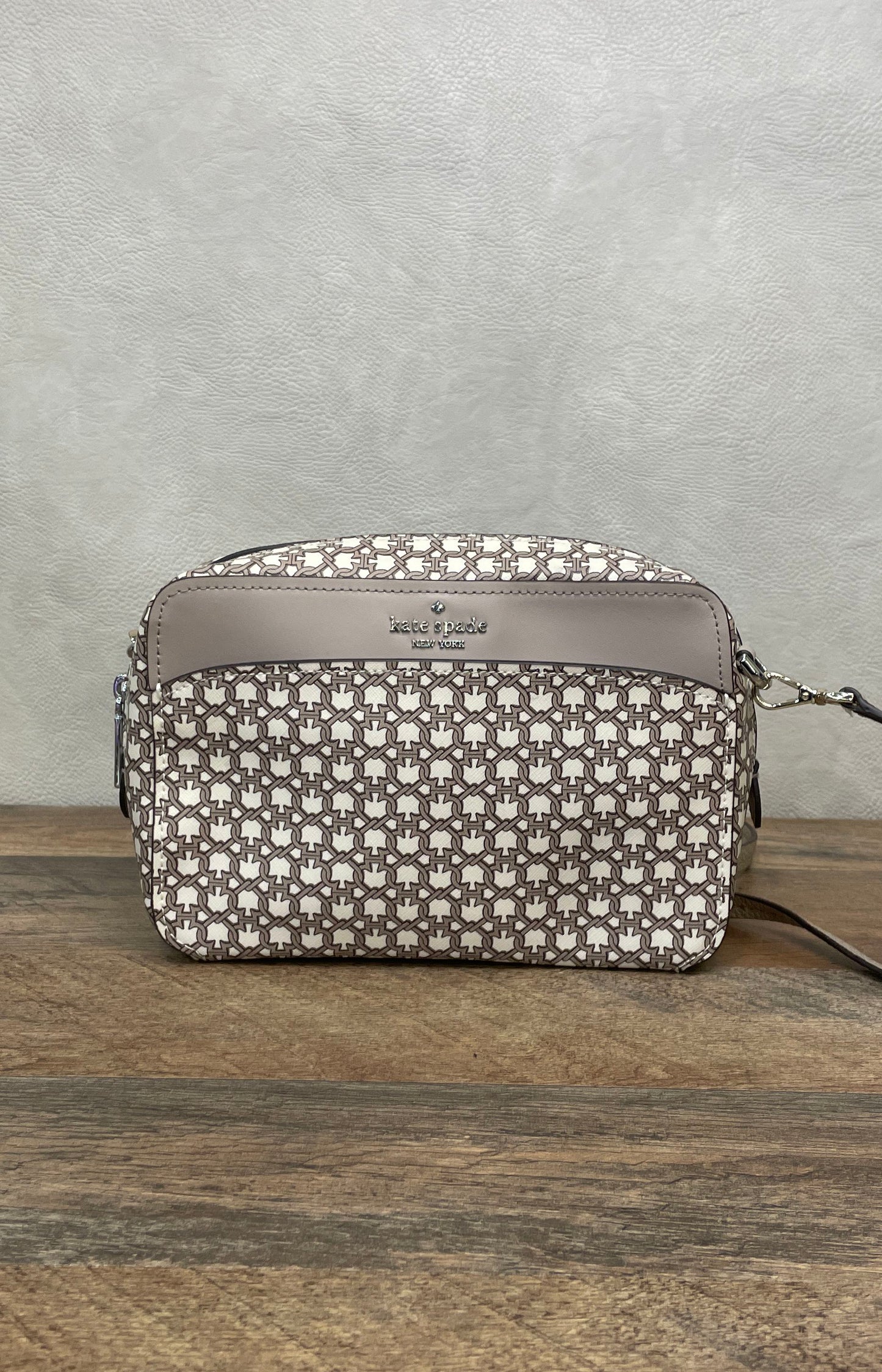 Kate Spade New York Beige Spade Link Crossbody Camera Bag Silver Hardware