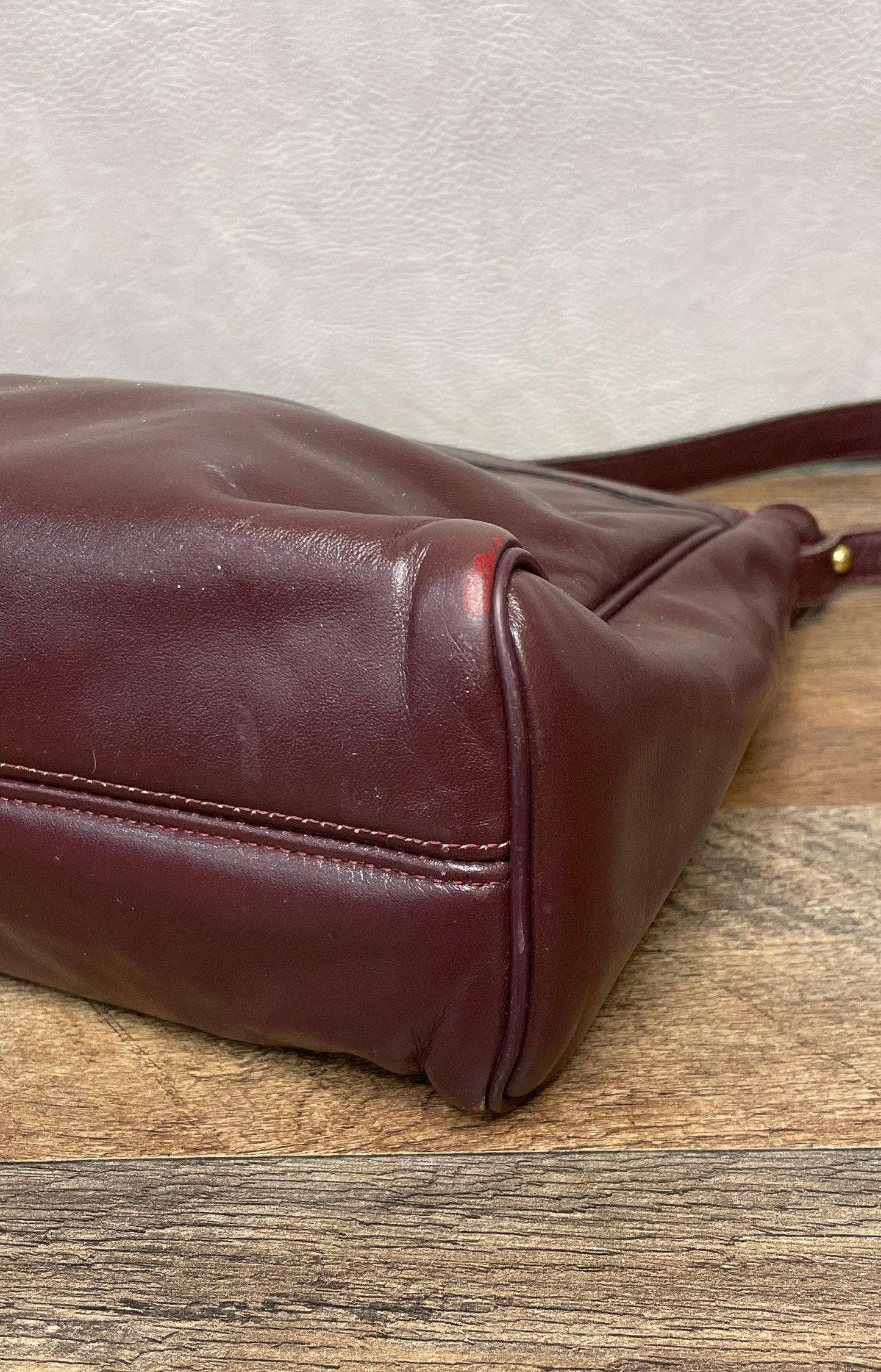 Vintage Etienne Aigner Burgundy Leather Shoulder Crossbody Bag Brass Hardware