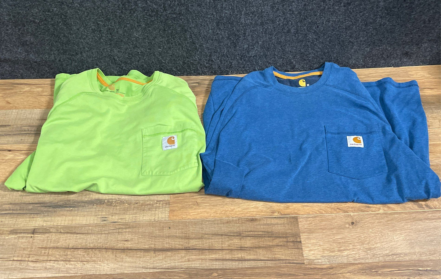 Carhartt Men's Lot of 2 Relaxed Fit Force Pocket T-Shirts Green Blue Sz M