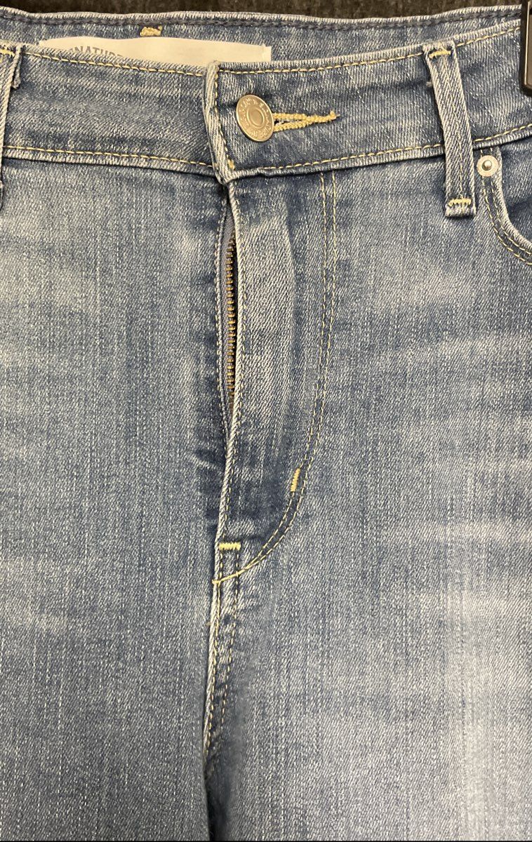 Signature by Levi Strauss Women's Blue Mid Rise Skinny Jeans Sz 16S W33 L28