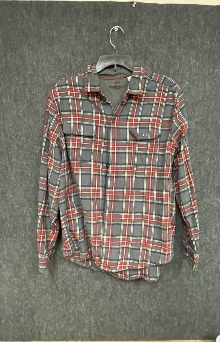 Woolrich Men's Gray Red Plaid Long Sleeve Button Down Flannel Shirt Sz L