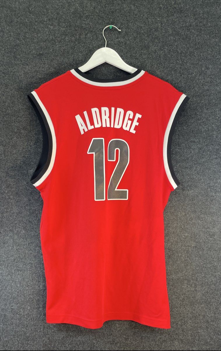 Adidas Men's Portland Trail Blazers LaMarcus Aldridge #12 Red Jersey Sz M