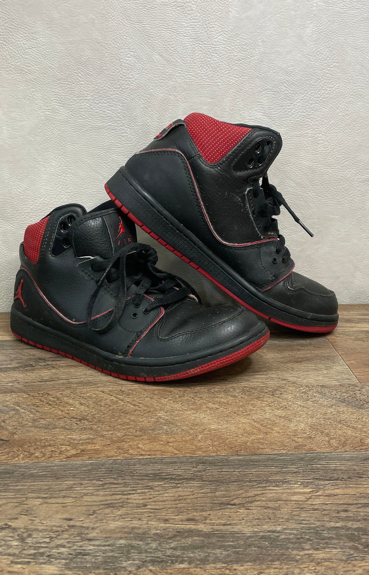 Nike Air Jordan 1 Flight 2 Black Gym Red High Top Sneakers Size 8