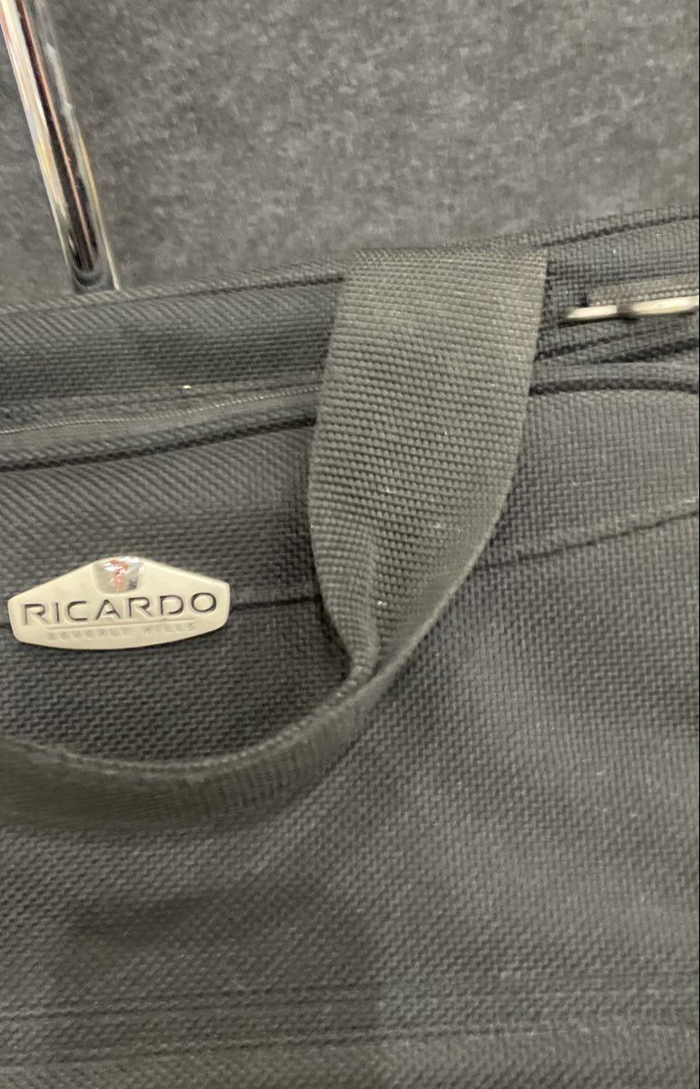 Ricardo Beverly Hills Black Nylon Travel Tote Boarding Bag Carry-On Sleeve