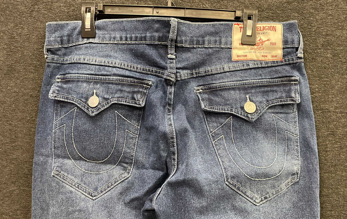 True Religion Men's Geno Relaxed Slim Jeans Blue Flap Pocket Size 34