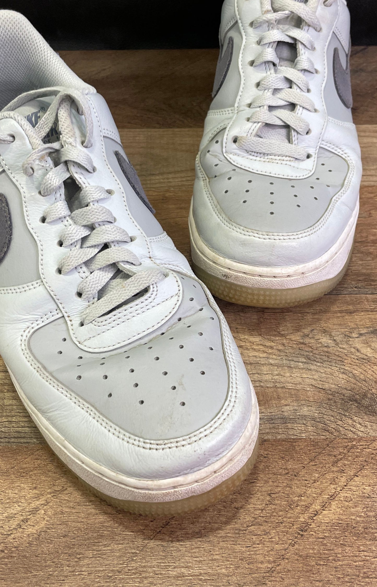 Nike Air Force 1 '07 LV8 Pure Platinum Light Carbon Sneakers Size 9.5 COA
