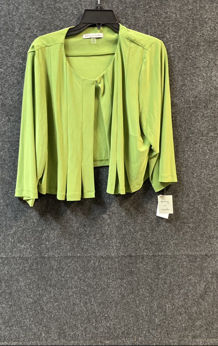 Danny and Nicole Women's Avocado Green Pleated Open Front Shrug Sz 2X NWT