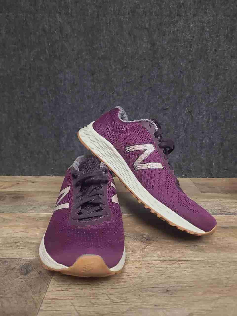 New Balance Fresh Foam Arishi Deep Purple Running Shoes Women's Size 8