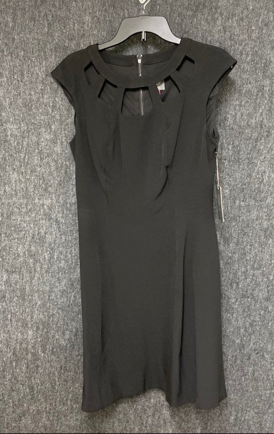 Vince Camuto Women's Black Sleeveless Geometric Cutout Neckline Dress Sz 8