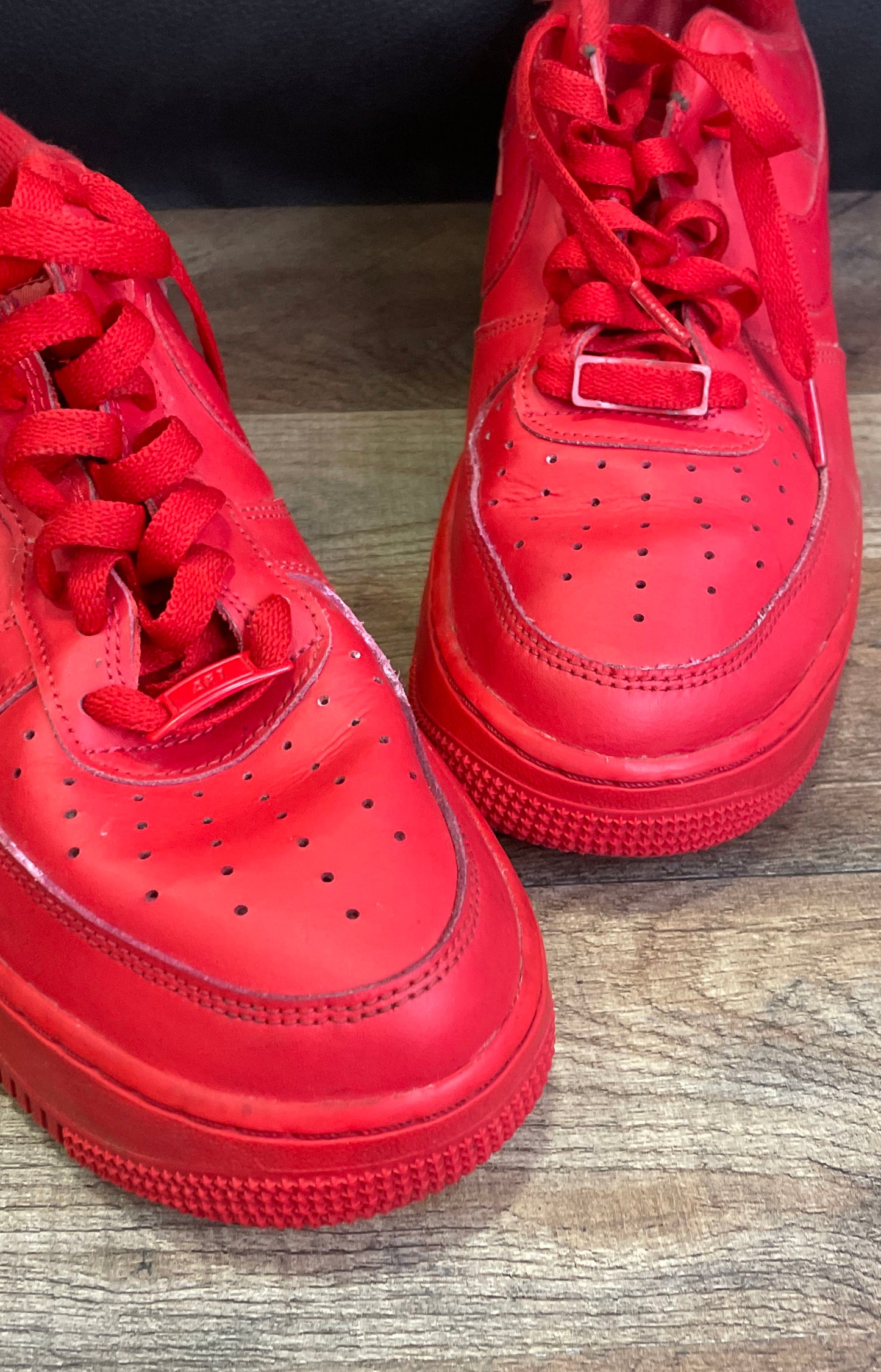 Nike Air Force 1 Low Triple Red University Red Sneakers Men's Size 10