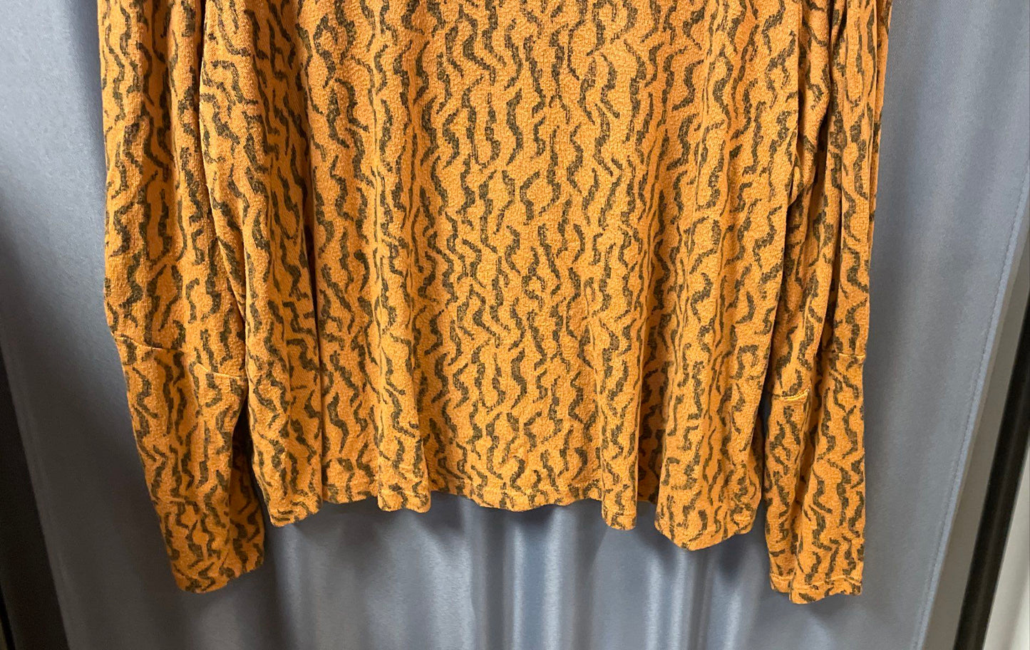 Anthropologie Women's A+ Orange Black Abstract Turtleneck Sweater Sz 3X