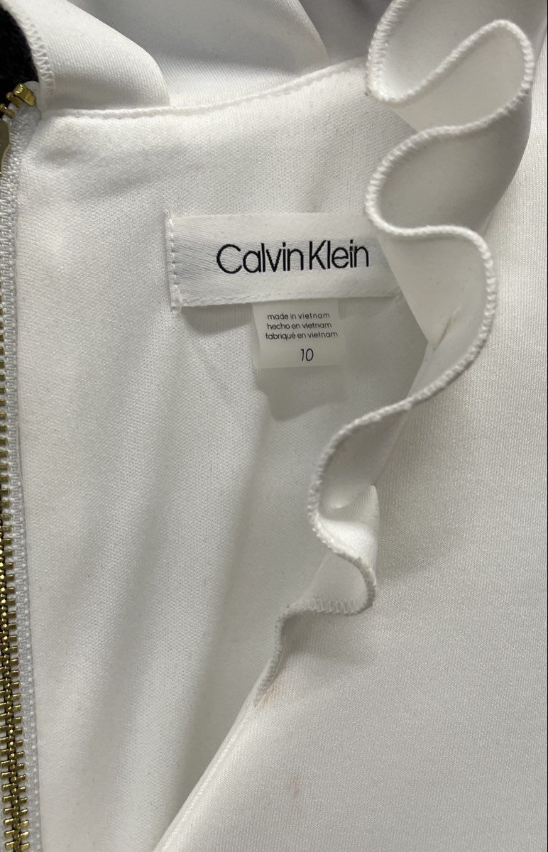 Calvin Klein Women's White Ruffle V-Neck Sleeveless Sheath Dress Sz 10